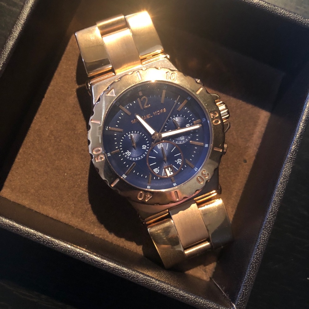 Michael Kors Chronograph Dylan Rose Gold Watch
